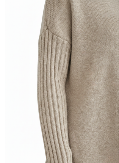 LIV | Elegant Long Sleeved Sweater