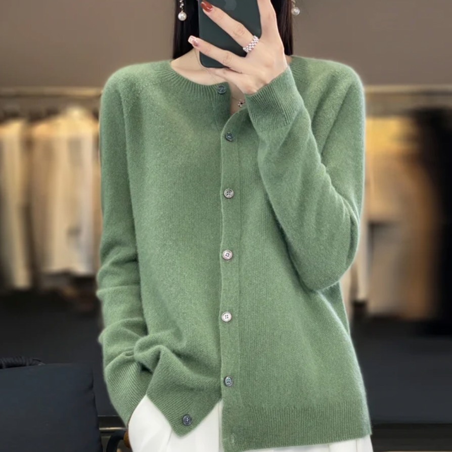 Mirella | Comfortable Cardigan with Buttons