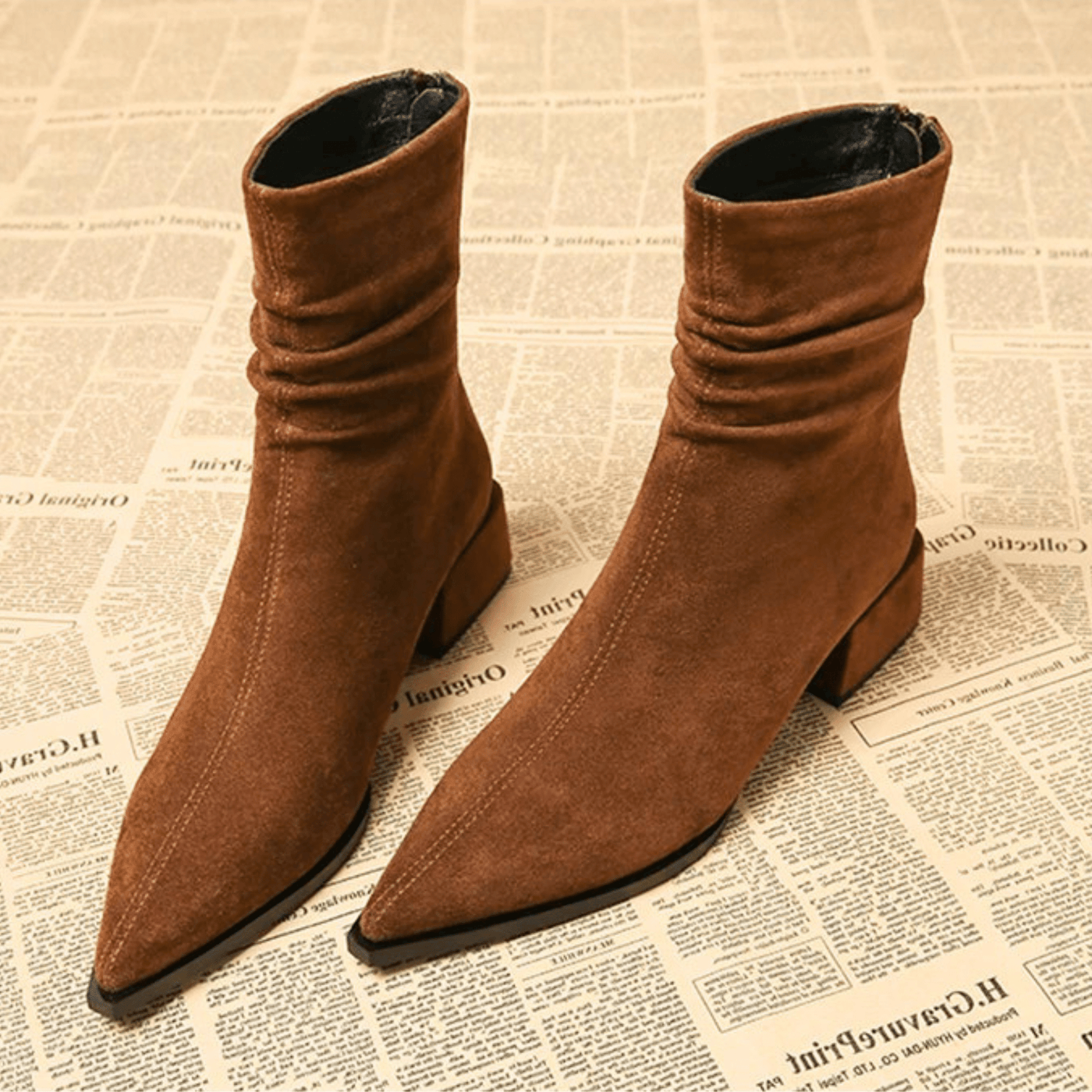 VALERIA | Chic Pointed Toe Boots